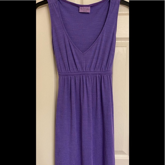 Michael Stars Dresses & Skirts - MICHAEL STARS The Original Tee MATERNITY v-neck iridescent purple dress one size